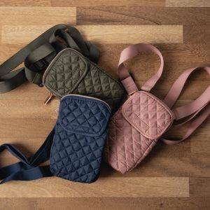 MYTAGALONGS Quilted Phone Crossbody Sling in Rose
